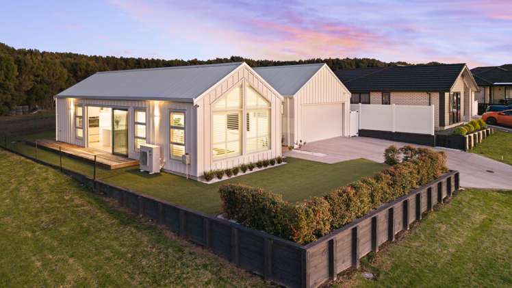 24 Orawahi Road Glenbrook Beach_22