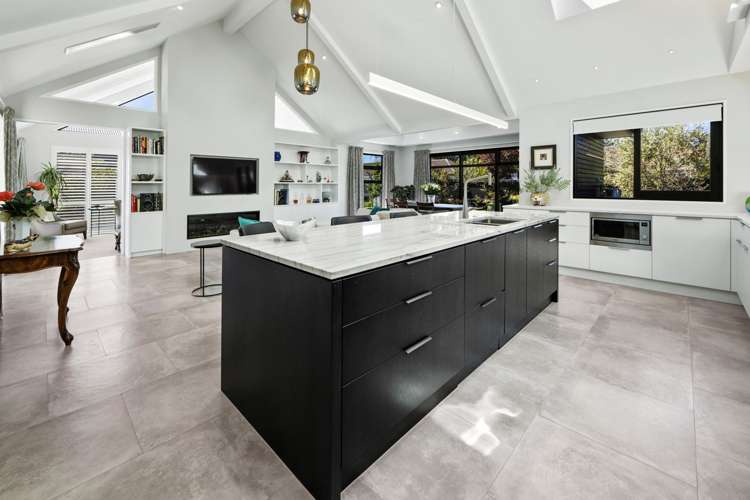 17 Lees Road Strowan_5