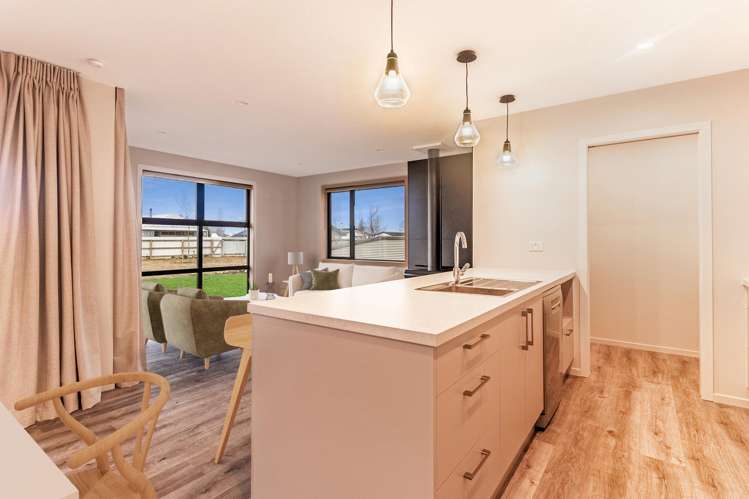 20 Jack Adamson Drive Twizel_6