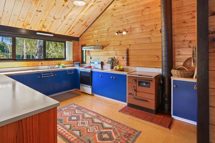 180 Leader Road West Waiau_9