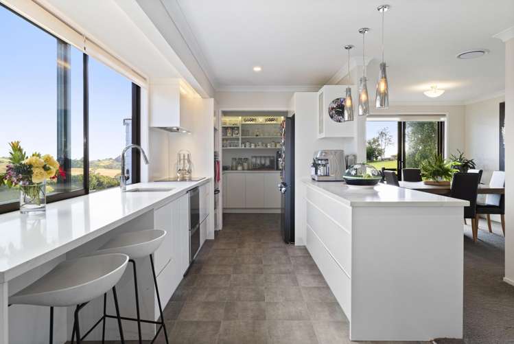 1124 Awhitu Road Waiuku_3