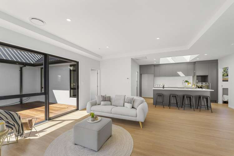 14 Lorenzos Lane Halswell_5