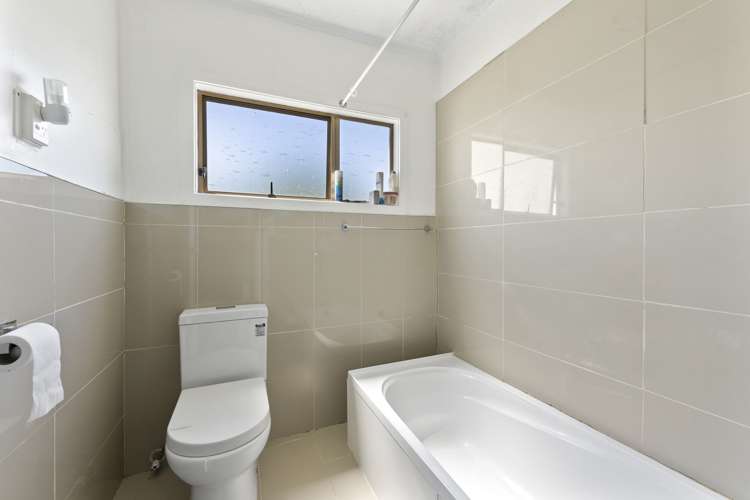 32a Waipapa Crescent Otara_7