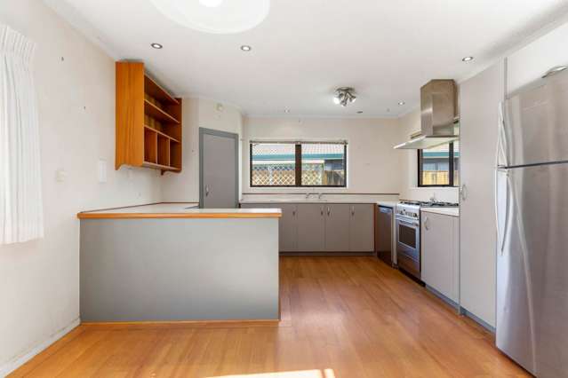 69 Carnoustie Drive Wattle Downs_4