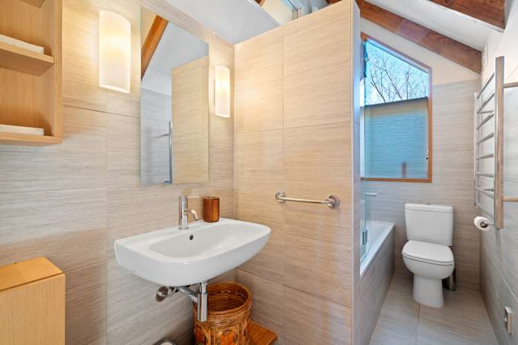 127 Hunter Crescent Wanaka_11