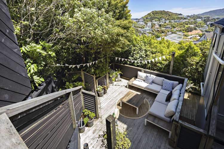 14a Indira Place Khandallah_16