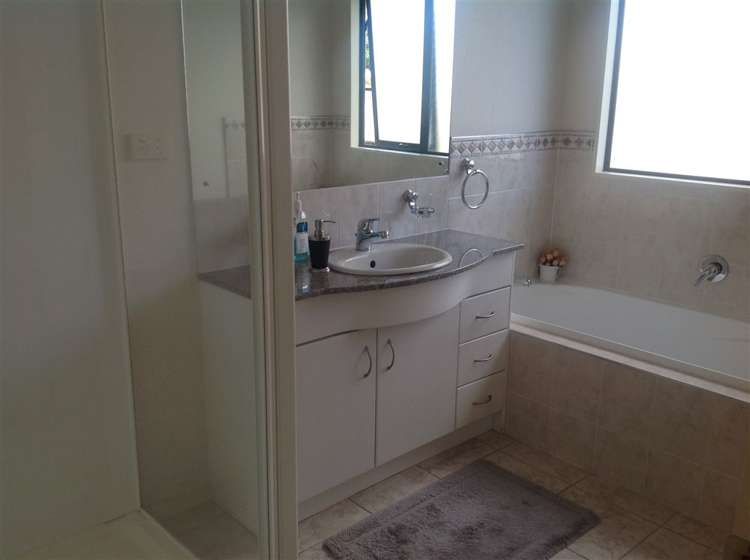 11 Redcastle Drive East Tamaki_6