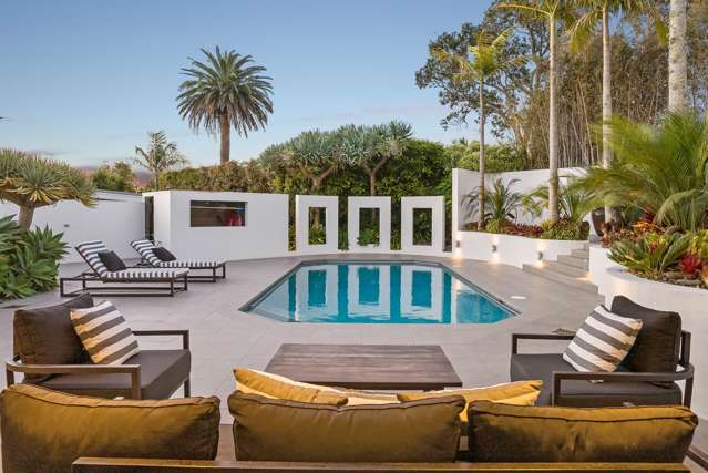 Palm Springs in the Heart of Remuera