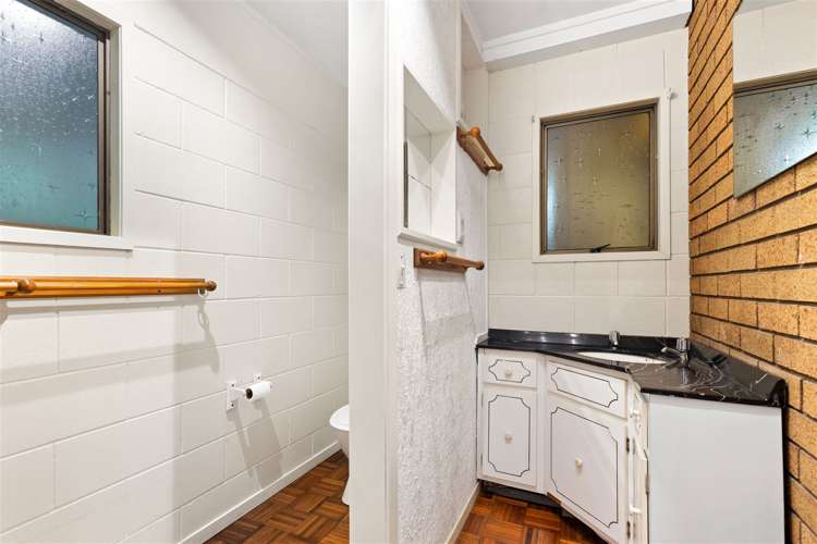 89 Takahe Road Titirangi_26