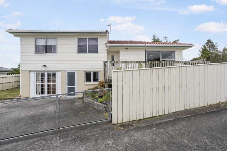 17 Cherry Tree Place Massey_8