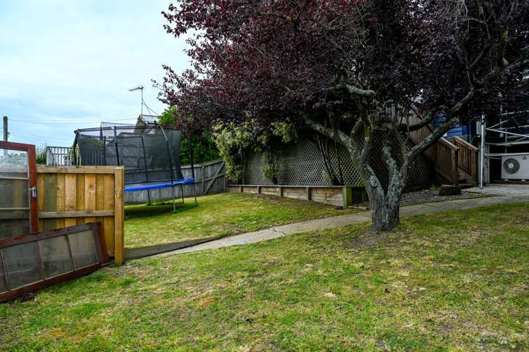 2 Muir Street Green Island_24