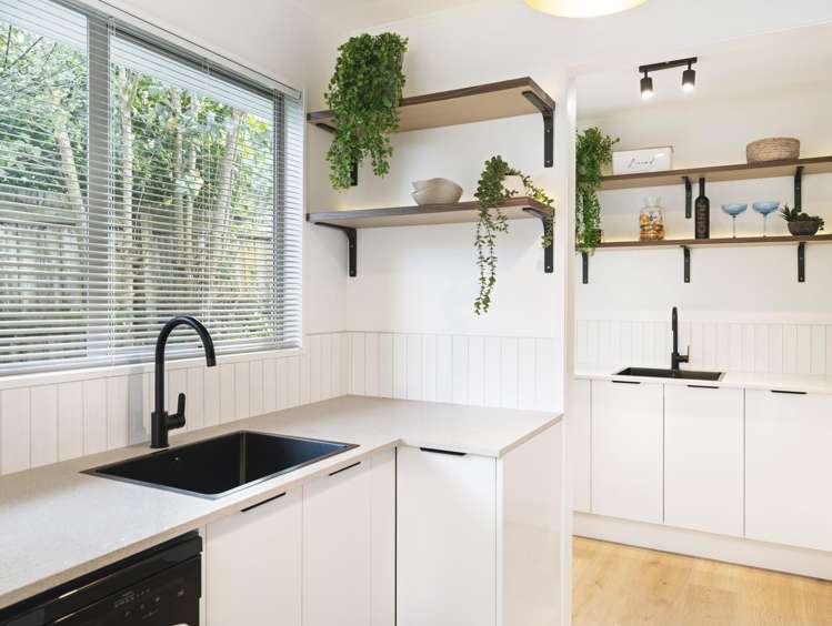 5 Gallony Ave Massey_18