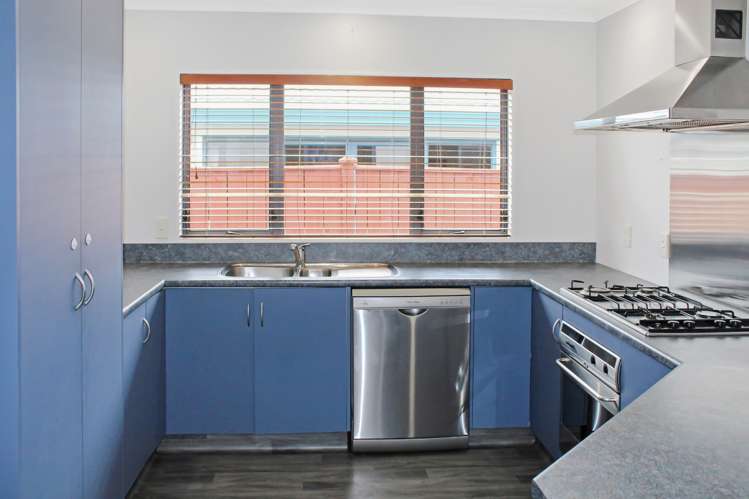 7 Rose Place 10921_1