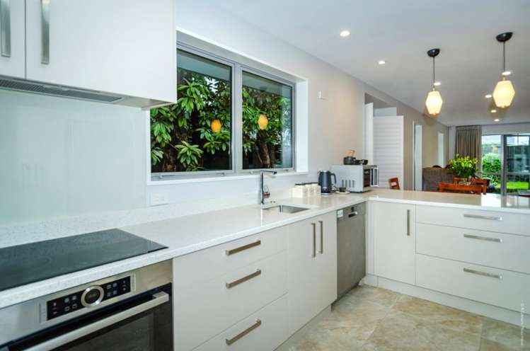 15b Taylors Avenue Bryndwr_20