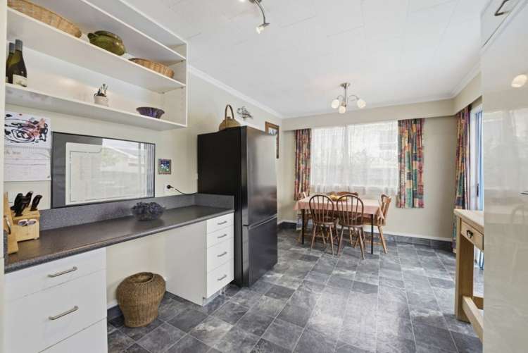 11 Hereford Street Stoke_10