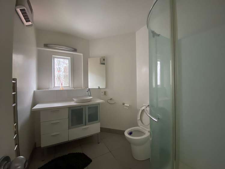 2 Palliser Road Roseneath_19