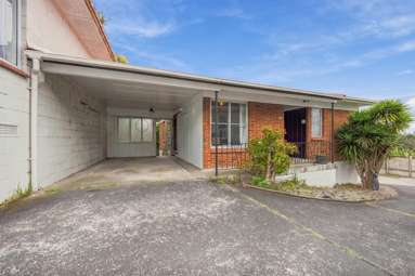 40 Church Crescent_1