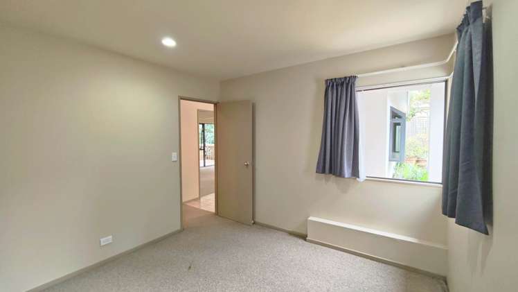 2/177 Mokoia Road Birkenhead_11