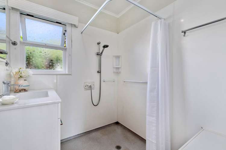 16 Merriefield Avenue Forrest Hill_13