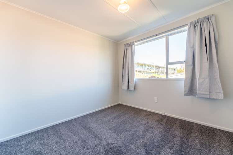 13 Clyde Carr Crescent Waimataitai_7