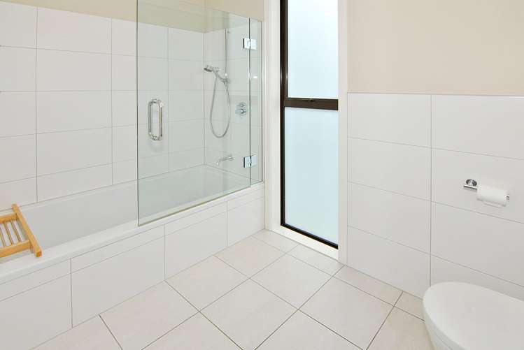 36 Cedarwood Street Woodridge_19