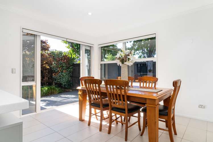 11 Rivers Edge Northwood_10