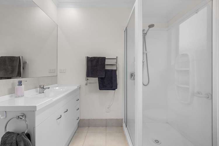 32 Bahamas Key Papamoa_18