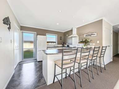 53 Montgomery Crescent_4