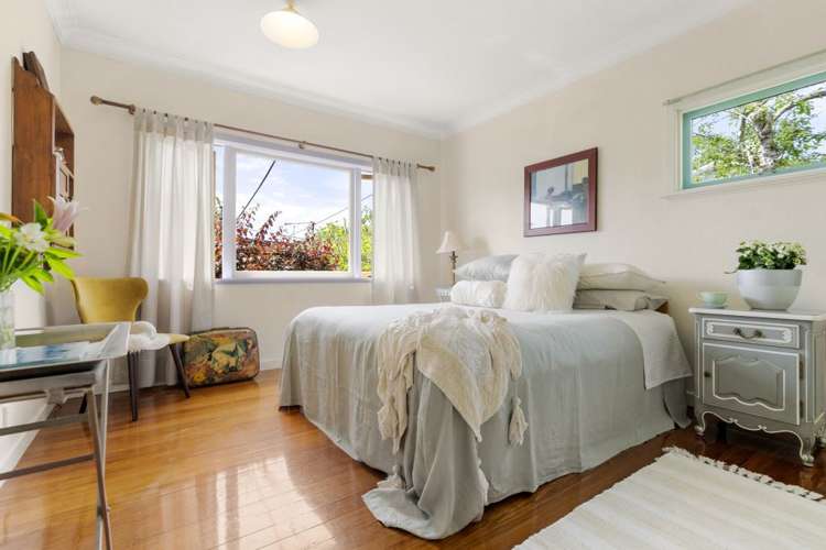 19a Old Lake Road Narrow Neck_15