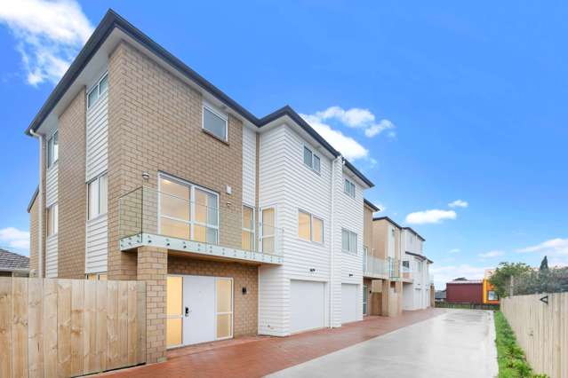BRAND NEW FAMILY LIVING – NEST OR INVEST