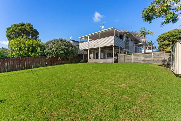 9 Valley View Road Glenfield_16