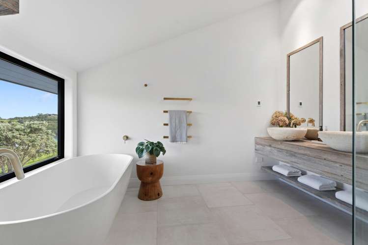 10 Alan Murray Lane Oneroa_24