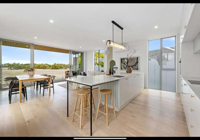 1/2 Gunwelloe Lane Burwood_3