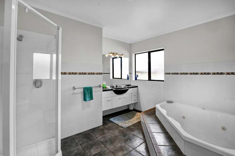 97 Parklands Avenue Bell Block_22