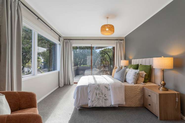 8 Riviera Place Hauraki_13