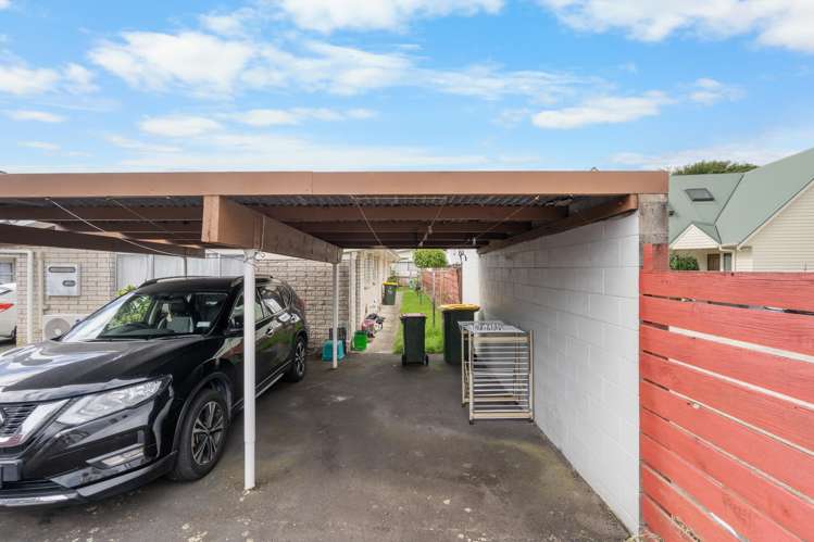 2/6 Snead Place Hamilton East_10