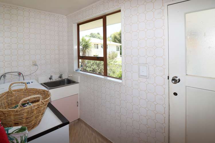 59 Roberts Road Masterton_17