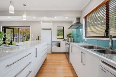 139 Whitehills Road_3