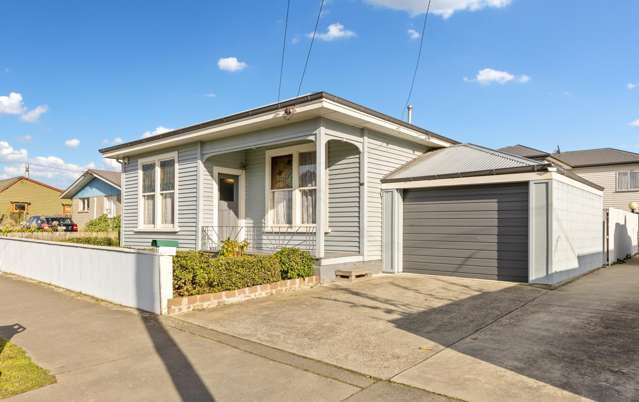 First Home Buyers or Investors - Must be sold!