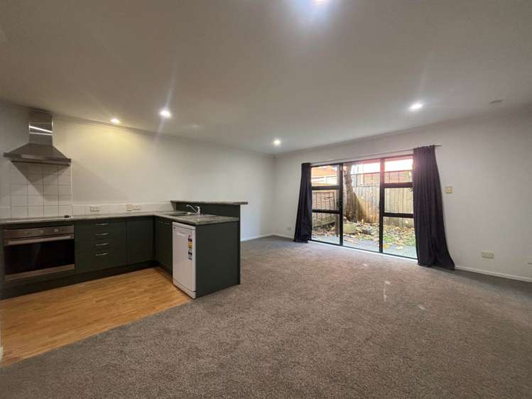 12/17 Harbour View Road Te Atatu Peninsula_5