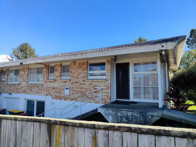 Tidy 2 Bedroom Unit
