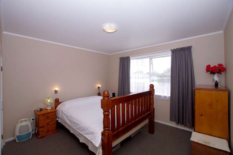 23 Heybridge Street Manurewa_14