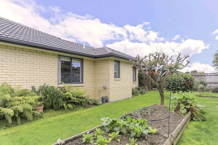 59 Condor Drive Pyes Pa_17