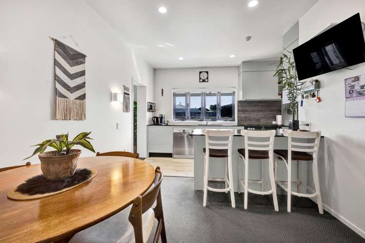 32 Fox Street Opunake_7