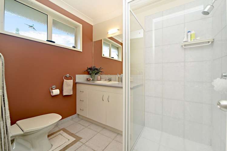 26 Piper Place Goodwood Heights_16