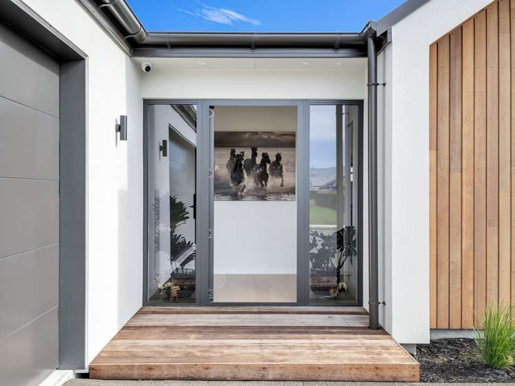19 Guinevere Drive_1