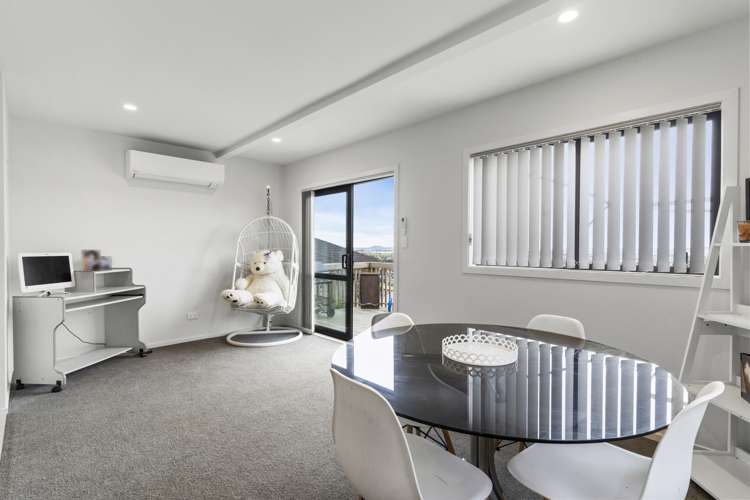 52 Arrowsmith Drive Flat Bush_11