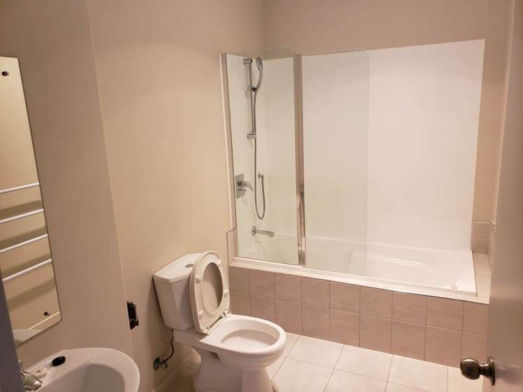 9 Concepts Way Flat Bush_9