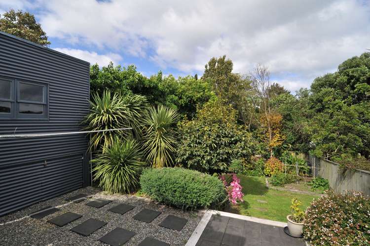 14 Somerset Avenue Newtown_12