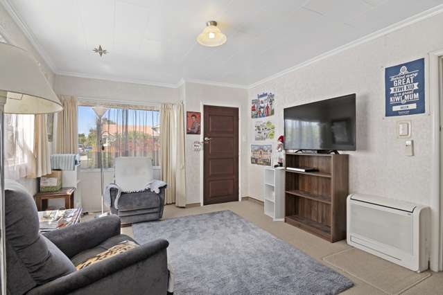 2/20 Norwich Street Stoke_3